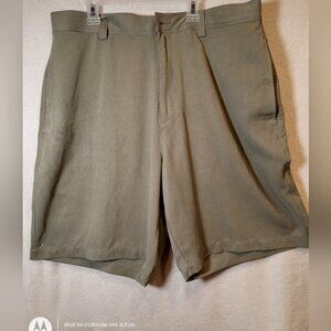 Tommy Bahama Shorts Mens 36 Beige Tan 100% Silk Pocket Casual